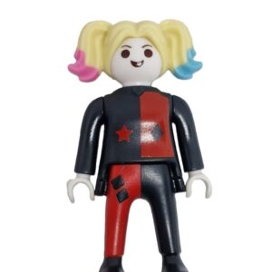 Figura Playmobil Harley Quinn 5,5 cm – DC Comics | Kinder Sorpresa Coleccionable